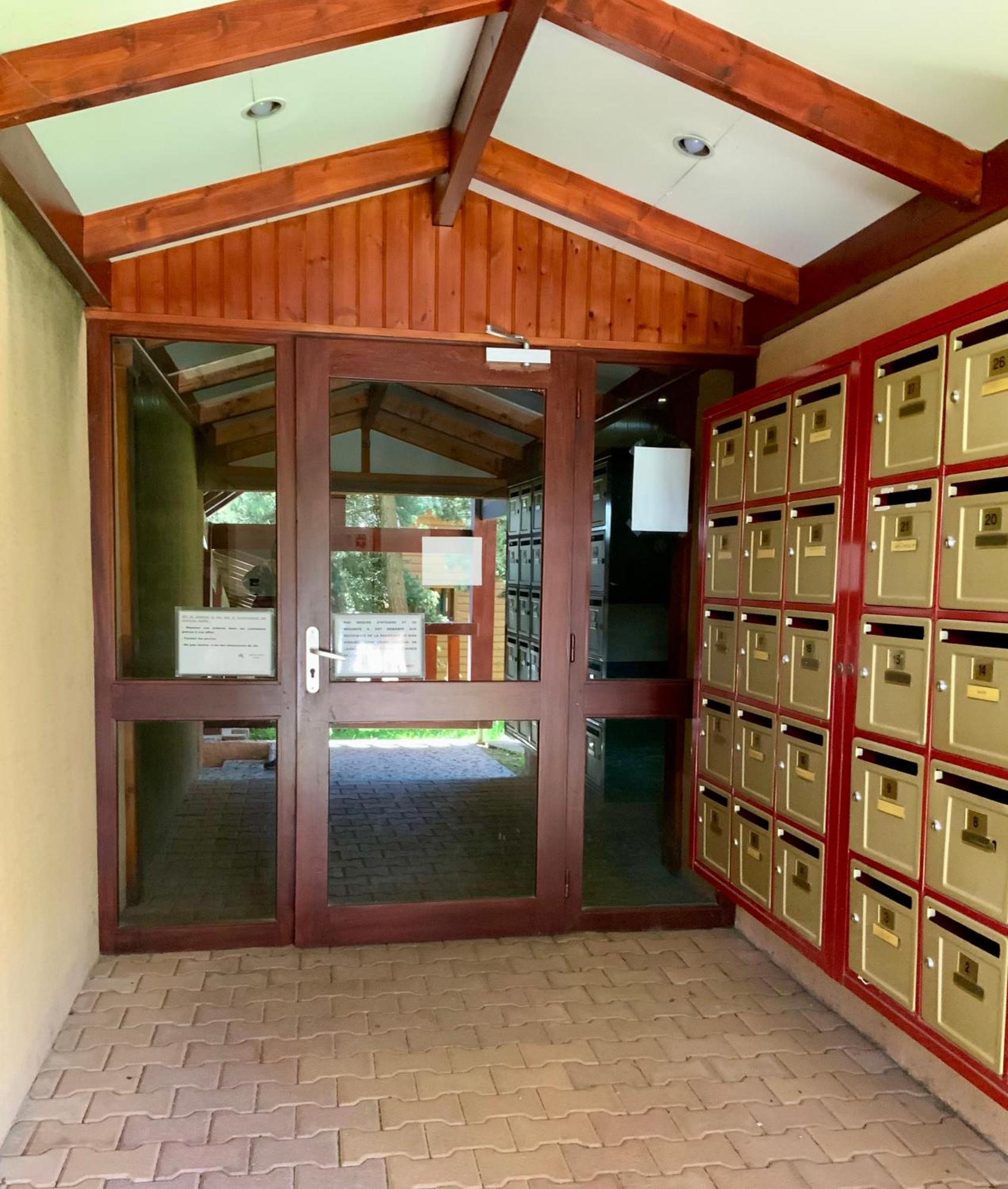 Studio Cabine Chaleureux A Pyrenees 2000 - Wifi Et Parking Prive Bolquere Bagian luar foto